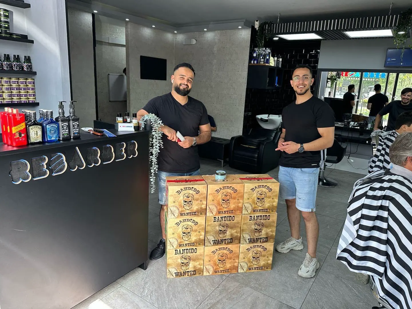 Kappersstoel en styling bij Rebarber